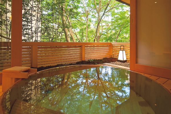 伝統を受け継いだトリートメントと温泉で元気をとり戻せる/べにや無何有(加賀山代温泉)