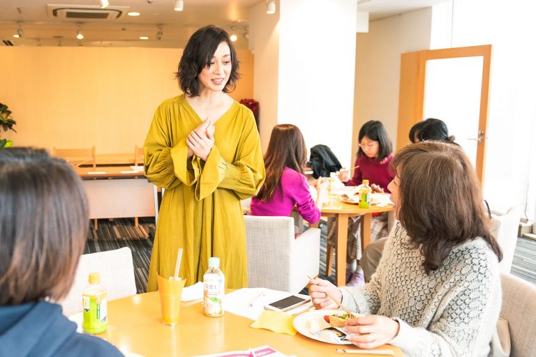 自家製なら塩麹より簡単な○○麹がまずはおすすめ！「モデル直伝 美を育む発酵生活」セミナーが開催されました