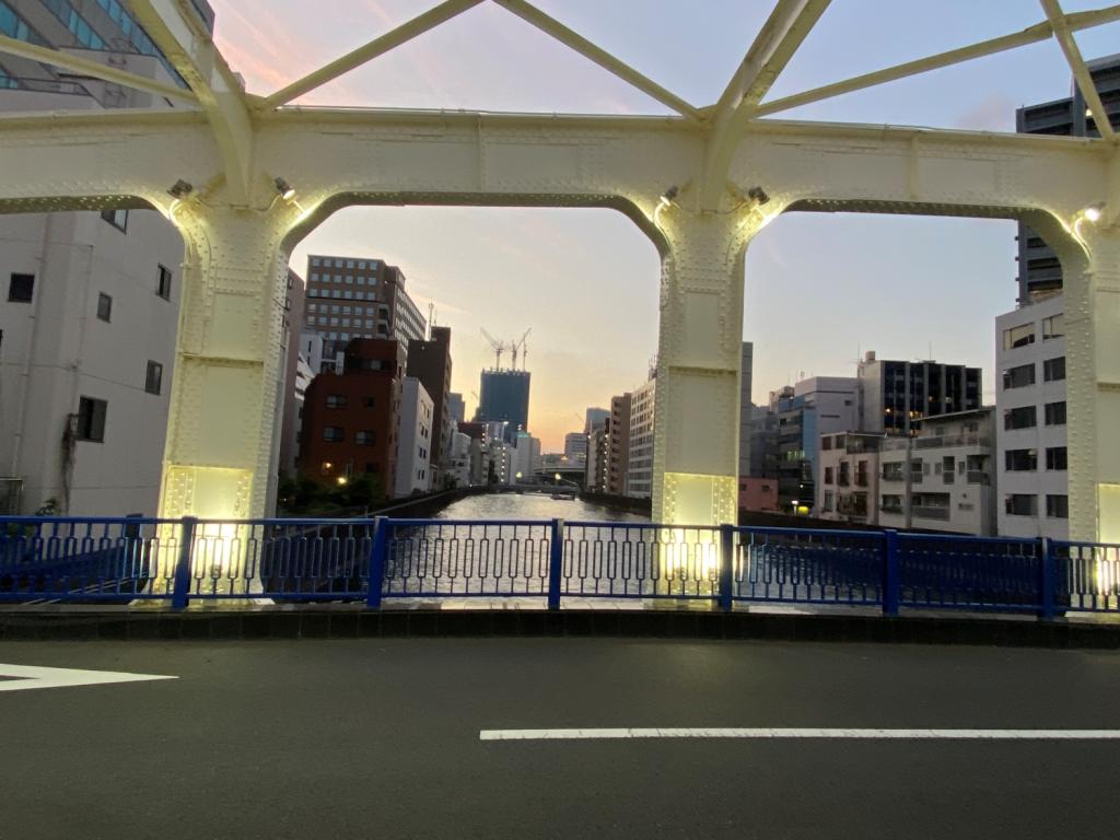仮住まい先近くの橋